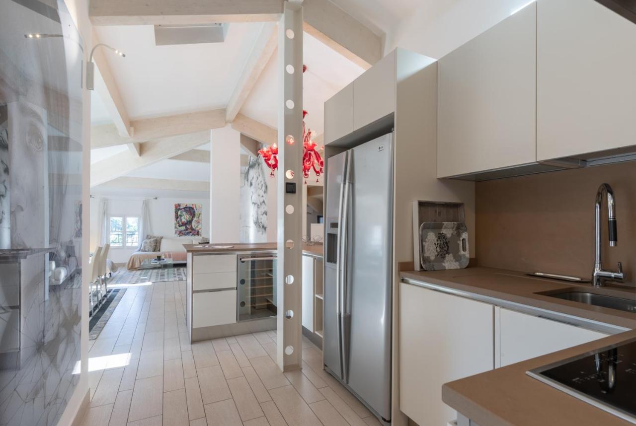 Appartement Delice A Saint-Tropez Exterior photo